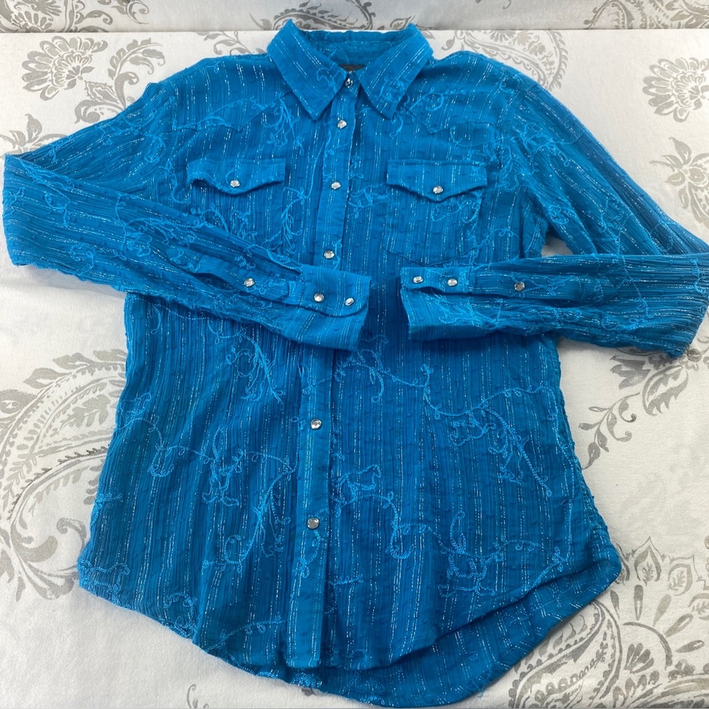 Cowgirl Hardware Western Pearl
Snap Shirt Rodeo Wear